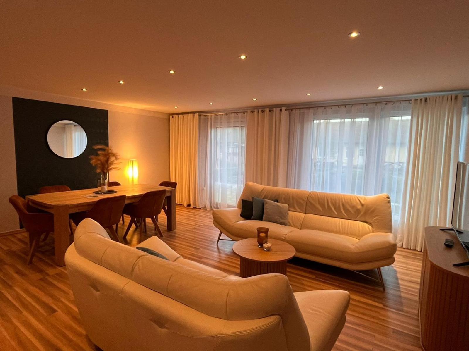 Hotel Pommerscher Hof Зиновиц Екстериор снимка