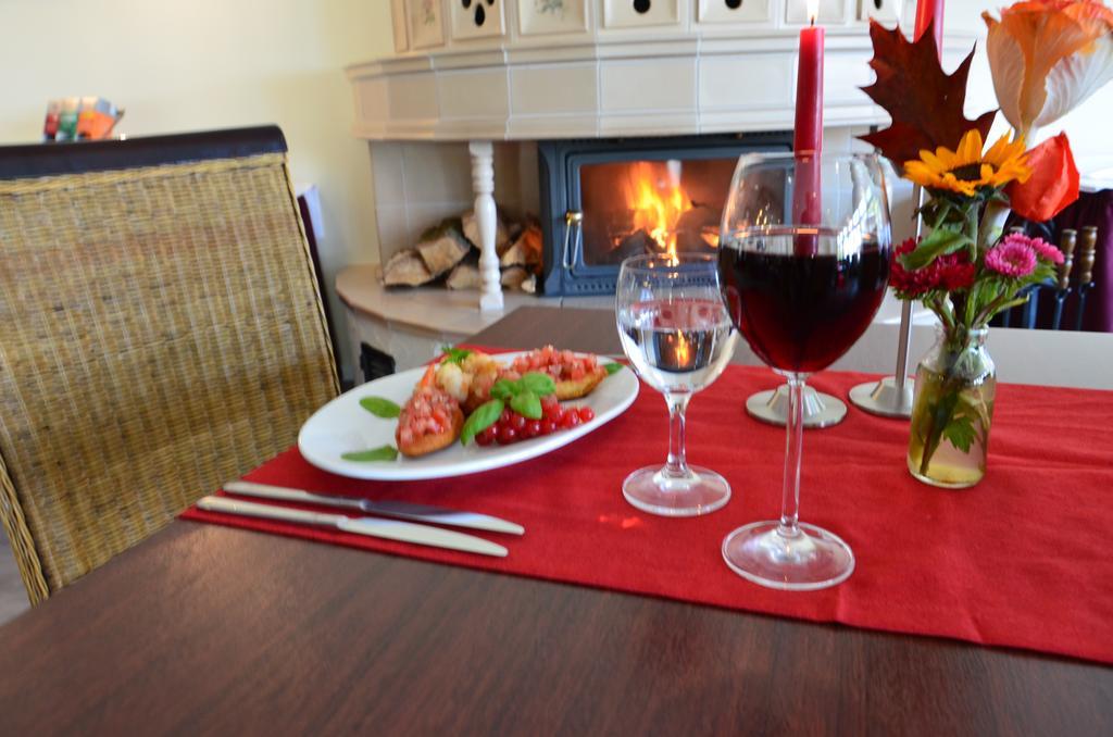 Hotel Pommerscher Hof Зиновиц Екстериор снимка